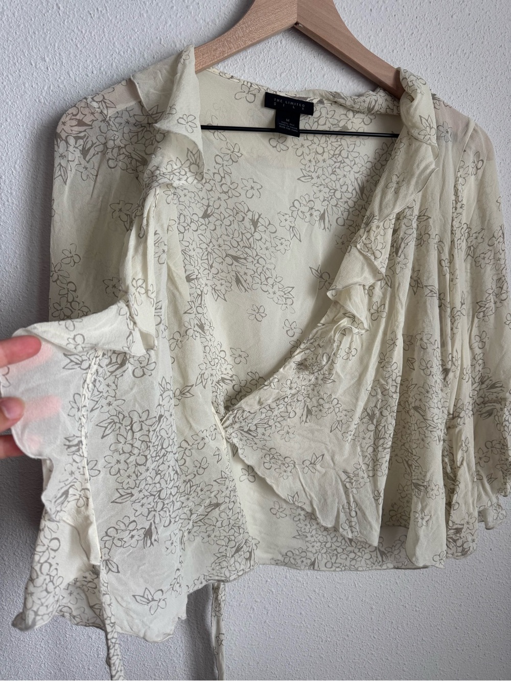 The Limited Vintage Cream Floral Wrap Blouse - Picture 5 of 8